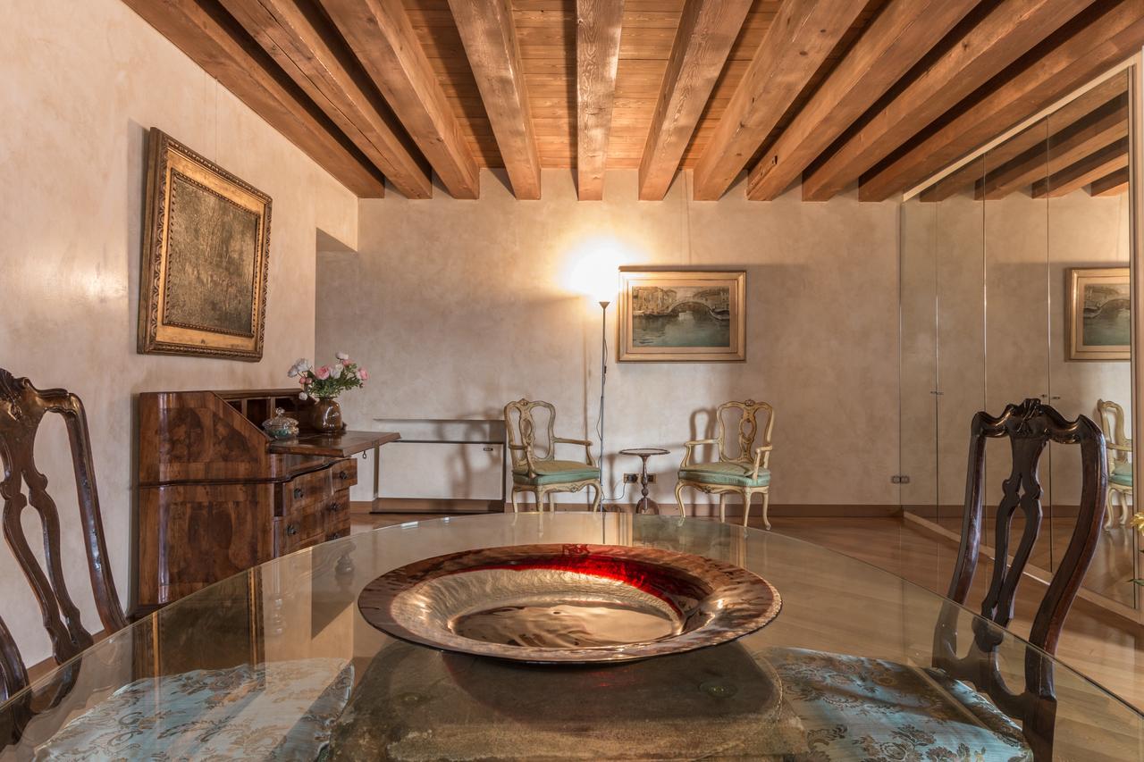 La Fenice Double Canal View Венеция Екстериор снимка
