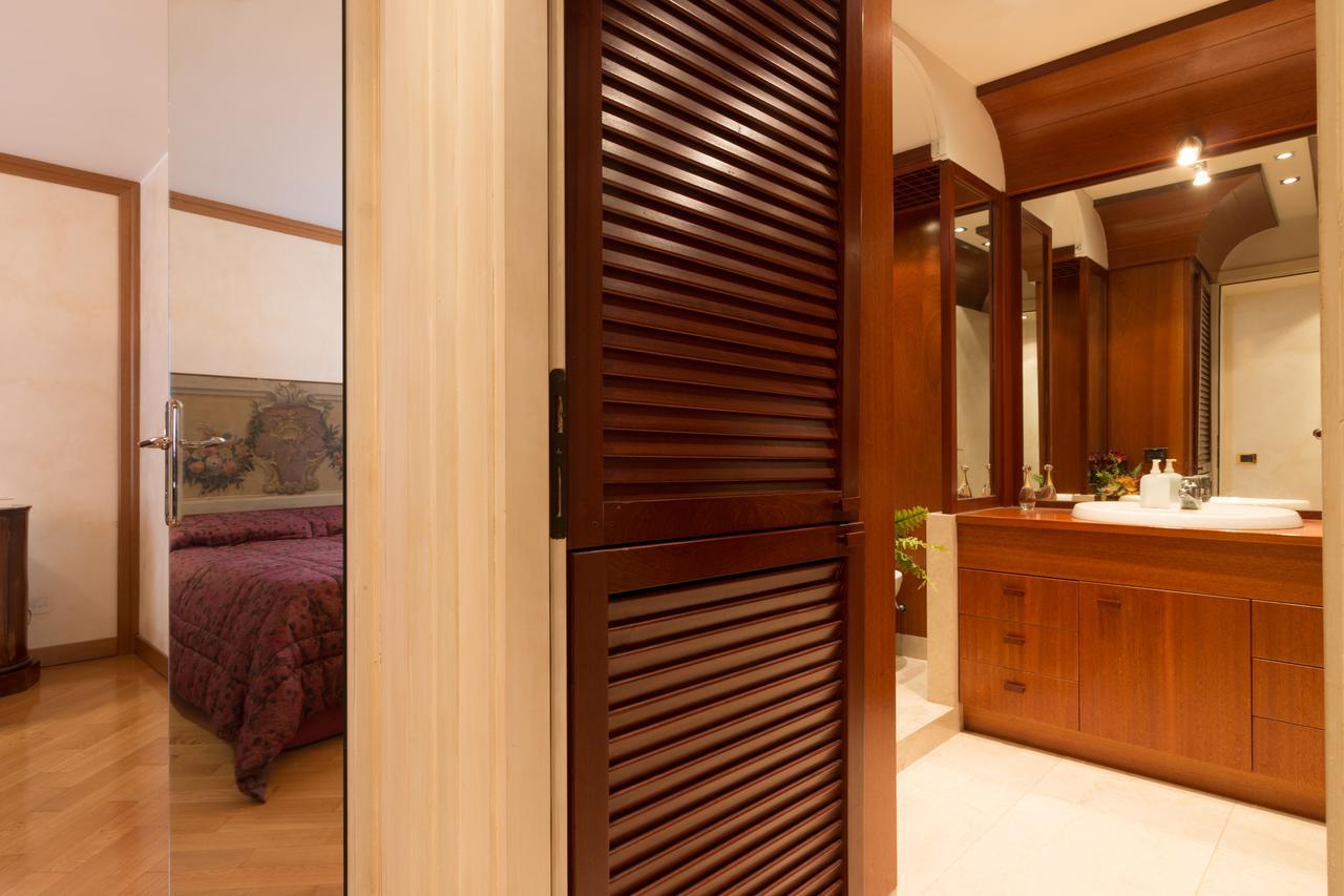 La Fenice Double Canal View Венеция Екстериор снимка